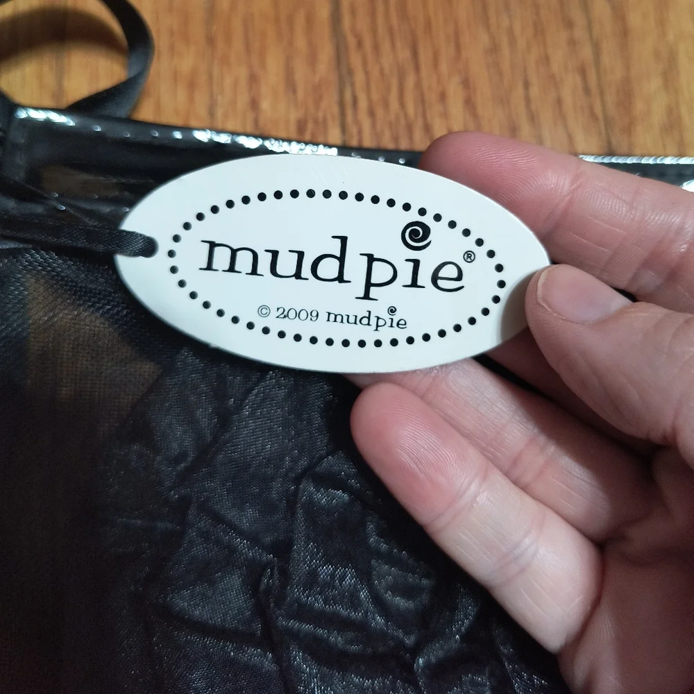 3/$10⭐ NWT Mud Pie sheer mesh makeup bag, small, black. - Picture 2 of 5